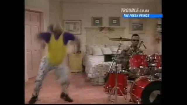 Android & iPhone Users Be Like смотреть онлайн