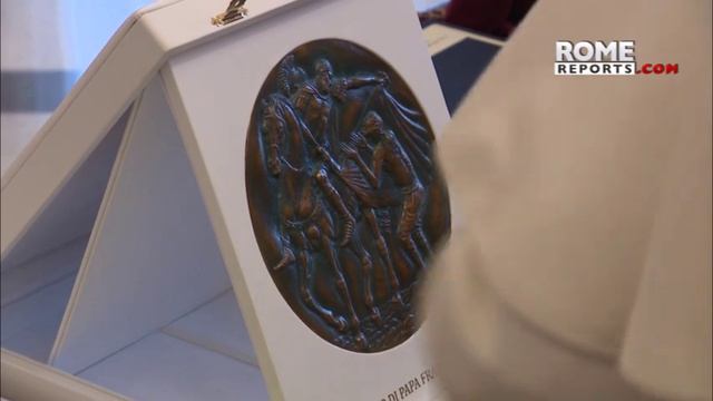 The President Of Poland Asks #PopeFrancis To Visit His Country To Be Close To The Refugees