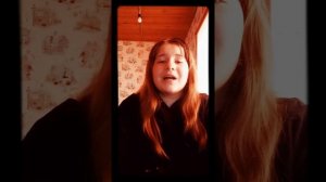 это мое первое видио да есть ошибки,«песня ярко-желтые очки»