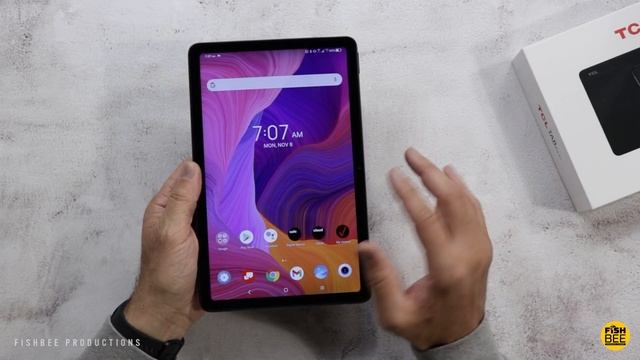 TCL Tab Pro 5G - Unboxing and Review! смотреть онлайн