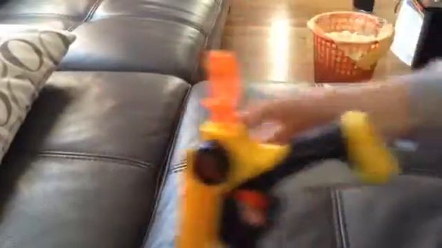 Nerd gun spinning tricks смотреть онлайн