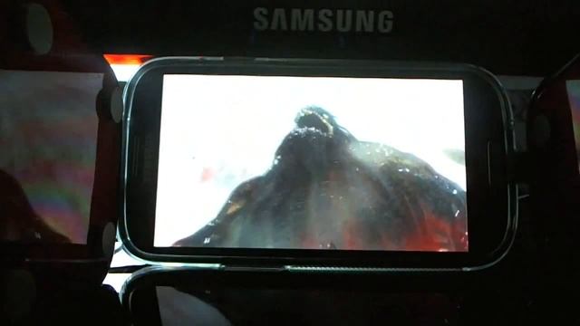 Nier Replicant in GALAXY S3 смотреть онлайн