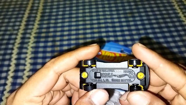Unboxing Hotwheels Grup C Fantasy HW Track Champs смотреть онлайн