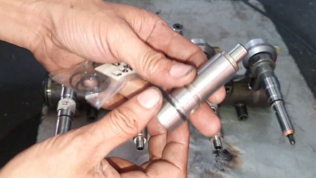 ISUZU TROOPER 4JX1 ENGINE common issue mixing oil and fuel.(part1) смотреть онлайн