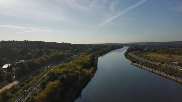 У станции "Яхрома" смотреть онлайн