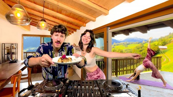 Flavour Trip | Chillout Jazzy Brunch House Music Mix - Slow Morning Coffee Waffle Breakfast