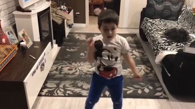 Vanya Fashion смотреть онлайн