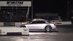 Chrysler 300 vs Dodge Charger
