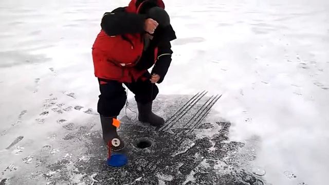 Щука на жерлицы смотреть онлайн