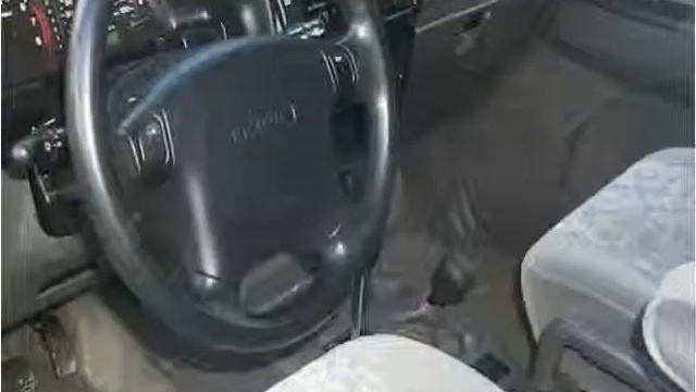 2001 Isuzu Trooper available from LGM 1 Auto Sales смотреть онлайн