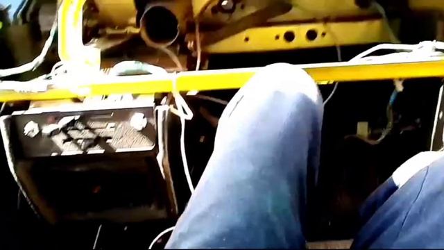 Нашли заброшаный авто 1# смотреть онлайн