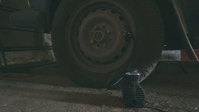 НИКОГДА НЕ ПОКУПАЙТЕ ЭТО в КИТАЕ!!! Автомобильный компрессор 12 вольт с TOMTOP