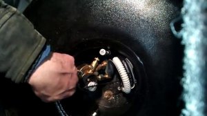 Установка указателя уровня топлива ГБО