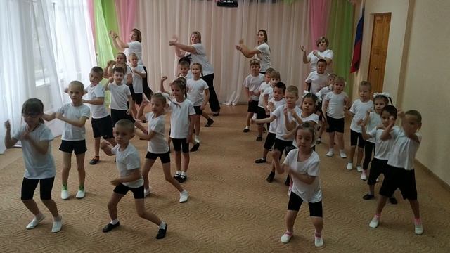 ФЛЕШМОБ "БОМ-БОМ" Г.ОРЕНБУРГ МДОАУ №88 смотреть онлайн