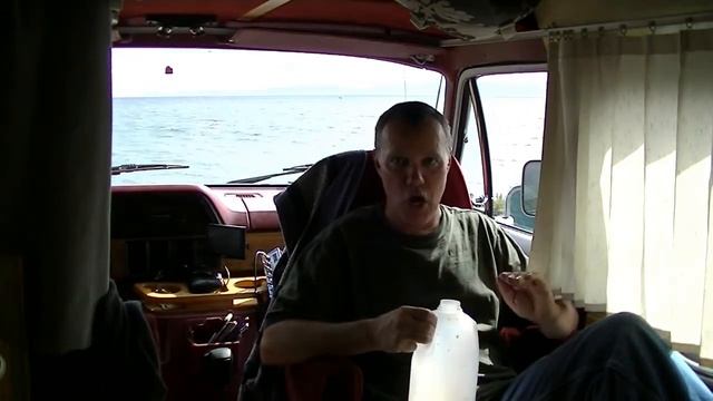 Living in a class B RV - Windows 10, oh how I hate thee смотреть онлайн