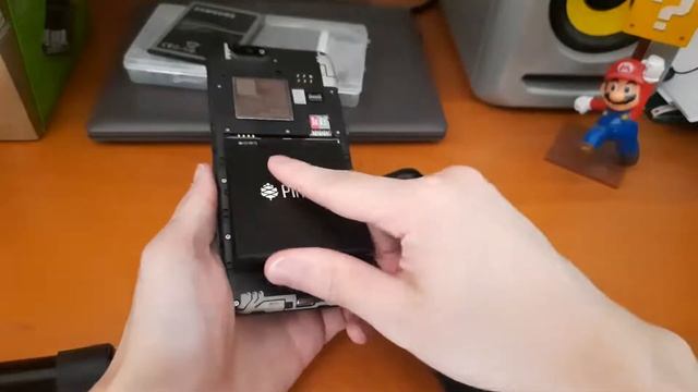 PinePhone Essentials: Install SD-Card with OS into the PinePhone смотреть онлайн