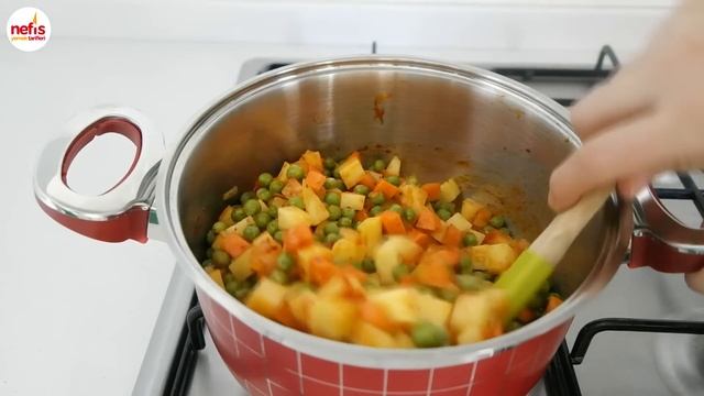 Bezelye Yemeği Tarifi - Kolay Yemek Tarifleri - Nefis Yemek Tarifleri смотреть онлайн