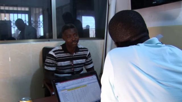 DANGASKIYA /SALLYPORT RECRUIT WORKERS FOR U.S MILITARY BASE IN AFGHANISTAN смотреть онлайн