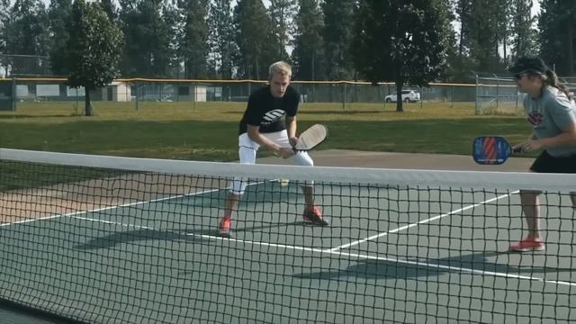 Présentation du Pickleball смотреть онлайн