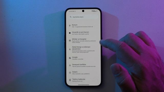 Nothing Phone 2a Inceleme! Çok İddialı Çok İyi