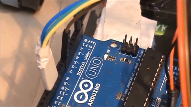 Arduino - Robot troubleshooting using Android phone and Bluetooth HC-06 смотреть онлайн