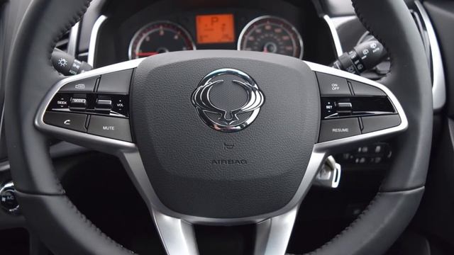 RGZ2738 SsangYong Korando 2.2 Ultimate 5dr Auto Estate смотреть онлайн