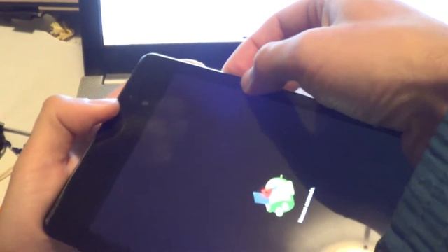 Nexus 7 2013 aggiornamento 4.4.1 OTA Manuale смотреть онлайн