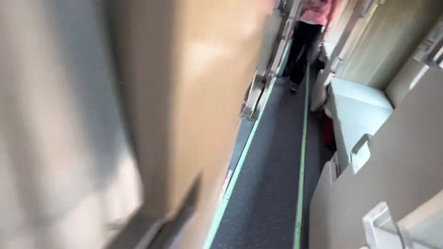 Automatic taps and premium seats at smvt airport railway station смотреть онлайн