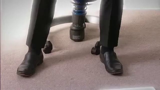 THE SWOPPER The Unique 3D Active Office Chair смотреть онлайн