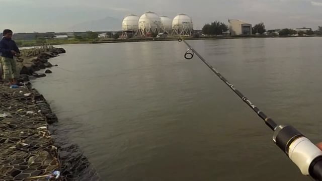 Ultralight Fishing: Rust handamade Minnow is still constantly owesome смотреть онлайн