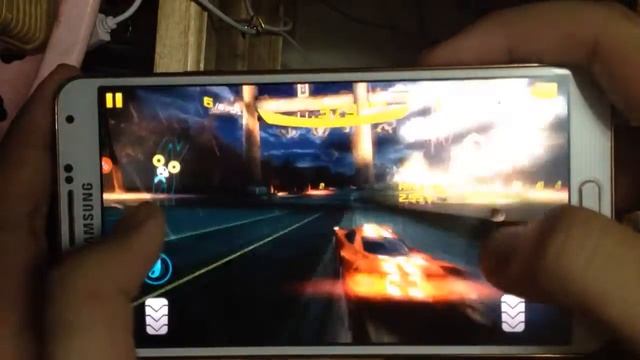 Galaxy Note 3 SM-N9005 Galaxy S7 edge rom with Asphalt 8 High Graphic test смотреть онлайн