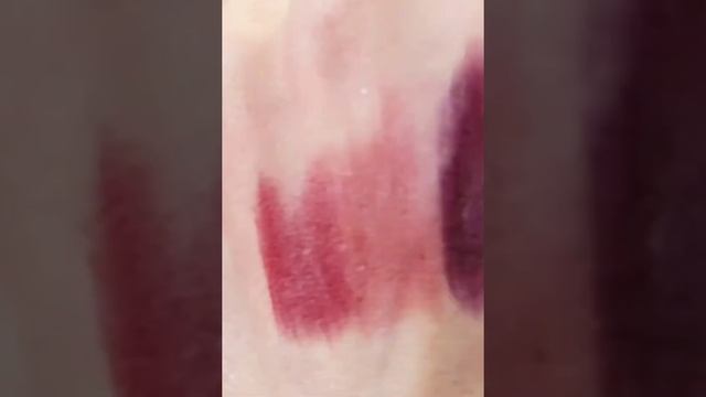 Technic ColourMax lipstick. Кремовые и нежные помады от бренда Technic смотреть онлайн