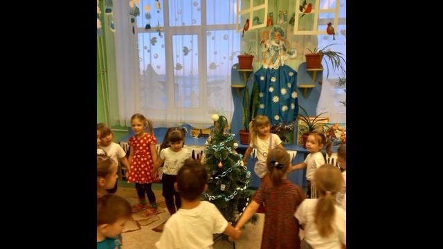 В ожидании Нового 2023 года. смотреть онлайн