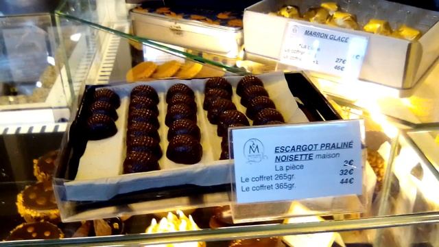 Королевский Театр, Коммерческий пассаж, Лувр окрестности/Théâtre du Palais-Royal, Comédie Française смотреть онлайн