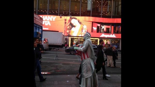 New York- Нью Йорк. На стыке эпох.Как умирают города...