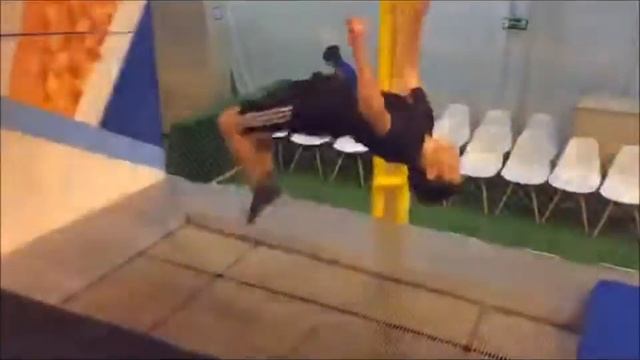 Батутная арена (отряд вип-английский - 1 смена 2016)