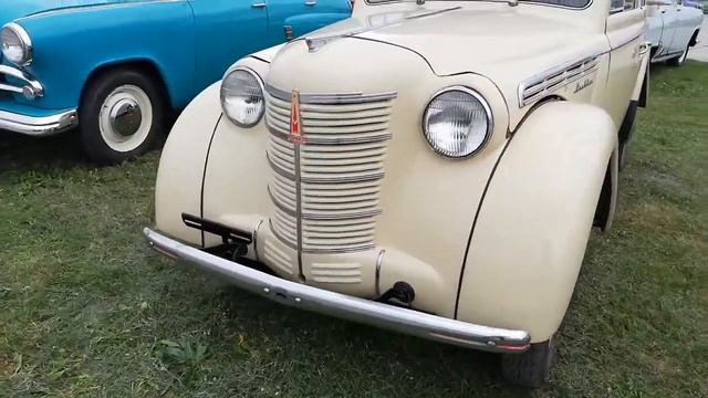 Москвич | Ретро автомобили выставка | Old Car Land 2021 в Киеве смотреть онлайн