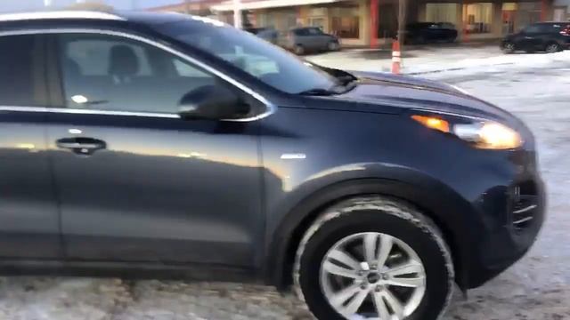 2019 KIA Sportage LX in Storm Blue and Mineral Silver From Sherwood KIA Nick смотреть онлайн