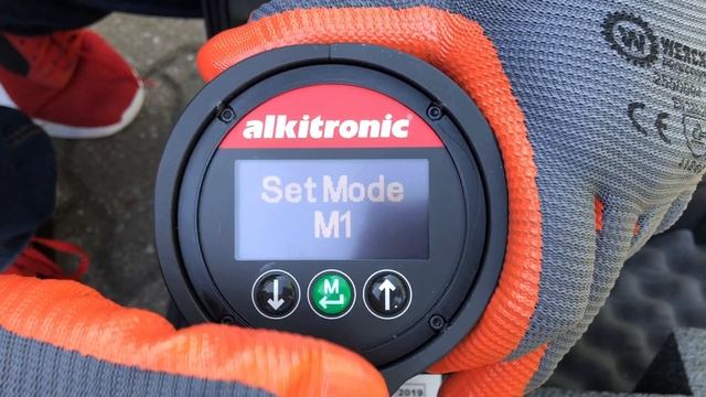 alkitronic® EFCip Series Electric Torque Wrench/Torque Multiplier смотреть онлайн