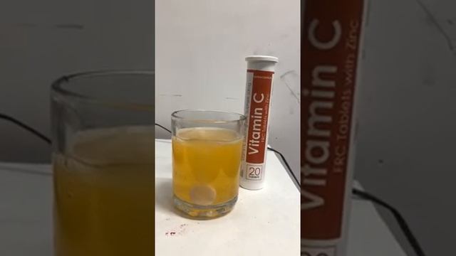 Vitamin C 1000 mg effervescent tablets from NUTRAWAY healthcare смотреть онлайн