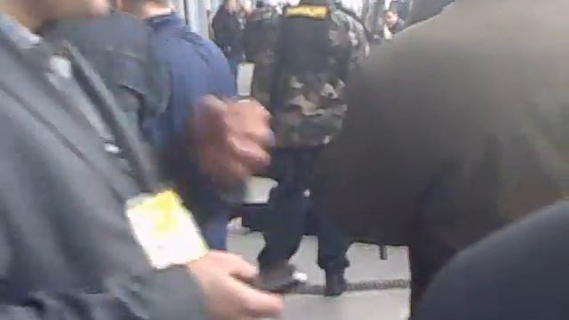 Маски шоу,аэропорт Шереметево терминал d смотреть онлайн