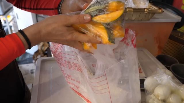 하루 30판 팔리는 떡볶이집 부터? 연예인 단골 분식집까지! 서울 떡볶이 맛집 몰아보기 BEST 5 / BEST5 