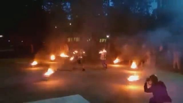 Клёвое огненное шоу смотреть онлайн