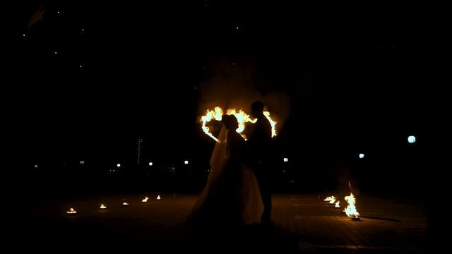 Фаер шоу. отель Версаль. Алёна и Кирилл 2020 09 25 смотреть онлайн