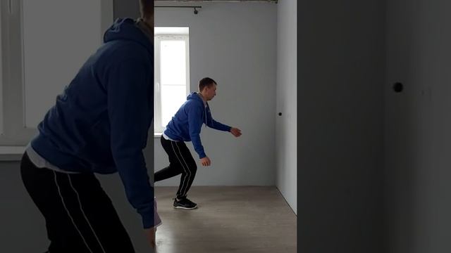 Бросай лови от стены с пола в балансе смотреть онлайн