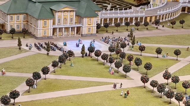 музей в Санкт Петербурге " Гранд Макет Россия" , ул.Цветочная 16 смотреть онлайн