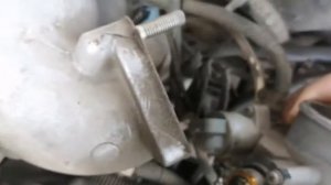 Чистка дроссельной заслонки и датчика холостого на автомобиле (ях)  ВАЗ  с 8ми клапанным двс