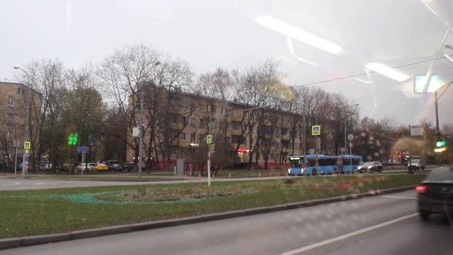От улицы Вавилова до метро "Академическая" - на автобусе ЛиАЗ-6213.65 по маршруту КМ едем 4 ноября смотреть онлайн