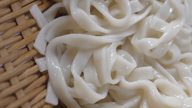 The Inspiring Journey Of The Udon Grandma Duo: 82 And 86 Years Young. うどん 三角庵 Japanese Street Food