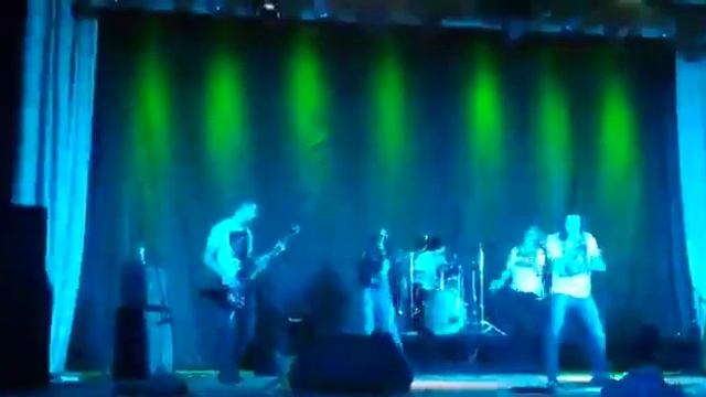 Группа "РОК-ГЕНЕРАТОР" - "Мы плюем не на рок". Фрагмент концертного выступления. смотреть онлайн